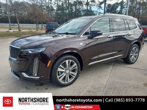 Used 2021 Cadillac XT6 Premium Luxury image 1