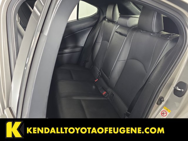 Used 2019 Lexus UX 200 FWD image 26