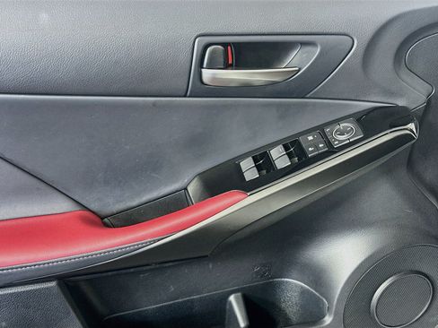 Used 2024 Lexus IS 300 w/ Comfort Package RWD image 15