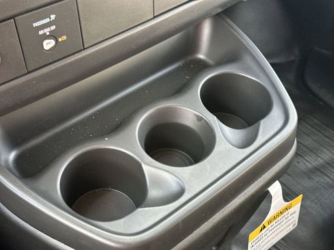 New 2026 GMC Savana 3500 w/ Driver Convenience Package image 20