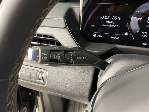 New 2026 GMC Acadia AT4 w/ Luxury Package image 9