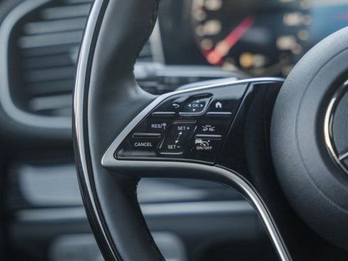 New 2026 Mercedes-Benz GLS 450 4MATIC image 33