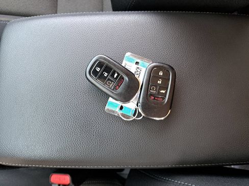 Used 2023 Honda CR-V EX image 39