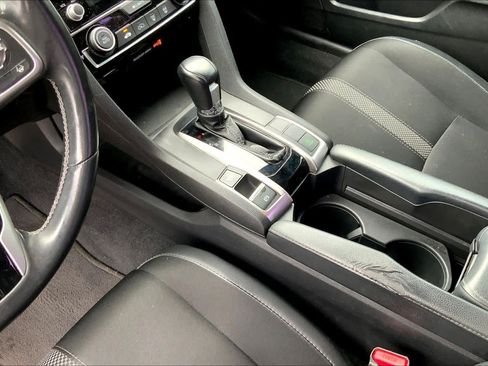 Used 2020 Honda Civic Sport image 16