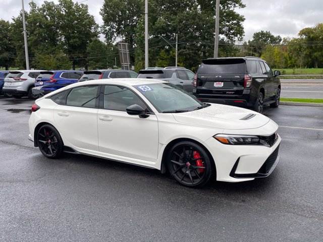 Used 2025 Honda Civic Type R image 2