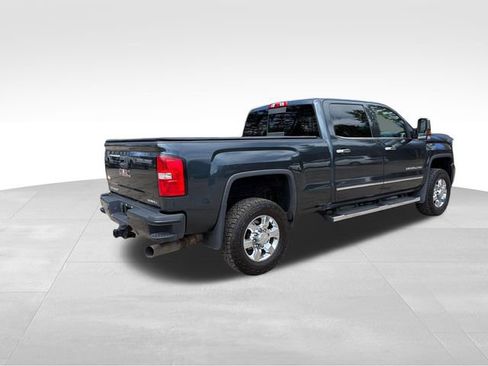Used 2017 GMC Sierra 3500 Denali w/ Duramax Plus Package AWD/4WD image 3