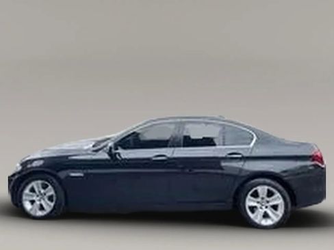 Used 2012 BMW 528i Sedan RWD image 9