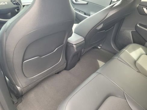 Used 2024 Kia EV6 Light RWD image 12