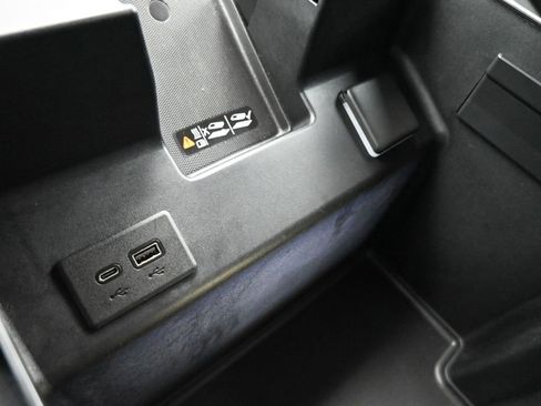 Used 2023 Chevrolet Silverado 1500 LT Trail Boss w/ Protection Package image 14