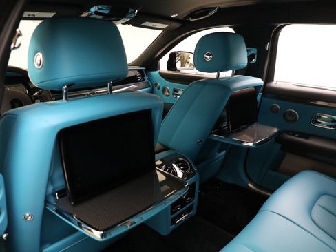 Certified 2024 Rolls-Royce Ghost Black Badge w/ Black Badge Ghost Package image 20