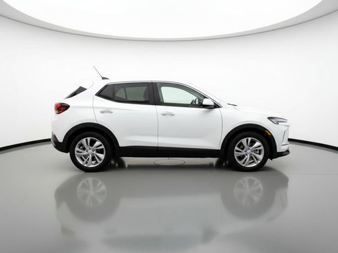 Used 2025 Buick Encore GX Preferred image 11