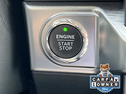 Used 2022 Ford F150 Lariat image 35