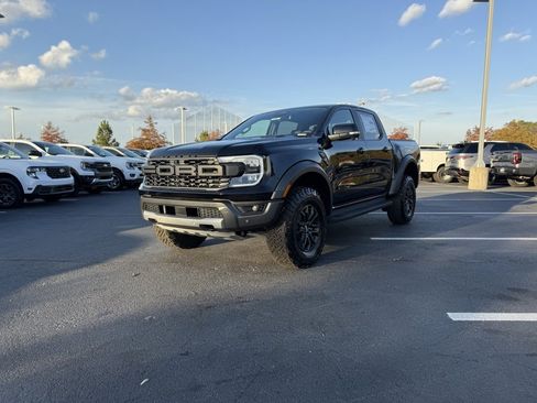 New 2025 Ford Ranger Raptor image 3
