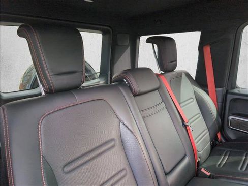 Used 2019 Mercedes-Benz G 550 G 550 image 18