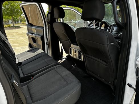 Used 2016 Ford F150 XLT w/ Equipment Group 302A Luxury AWD/4WD image 18
