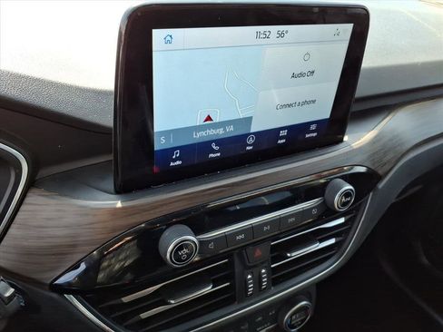 Used 2020 Ford Escape Titanium image 20