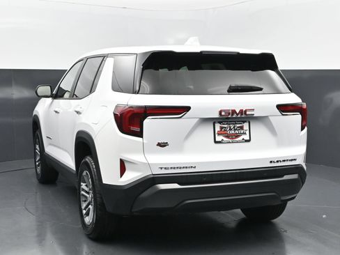 Used 2026 GMC Terrain Elevation FWD image 4