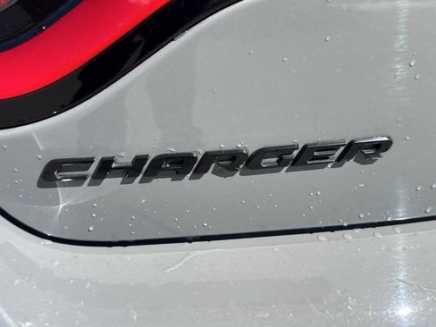 Used 2018 Dodge Charger R/T Scat Pack w/ Dynamics Package RWD image 22