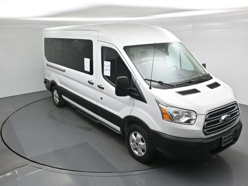 Certified 2019 Ford Transit 350 XLT image 35
