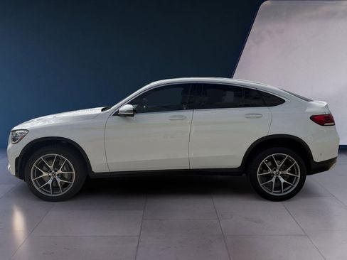 Used 2022 Mercedes-Benz GLC 300 4MATIC Coupe image 2