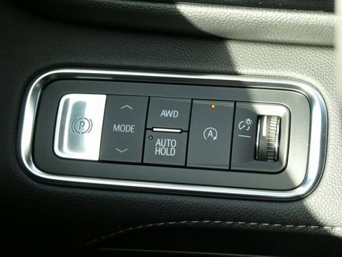 New 2026 Buick Enclave Sport Touring w/ Power Package AWD/4WD image 17