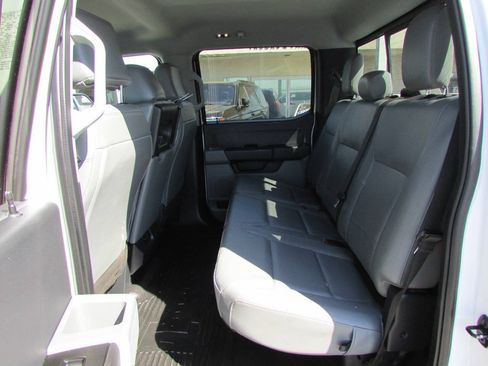 Used 2023 Ford F350 XL w/ XL Chrome Package RWD image 29
