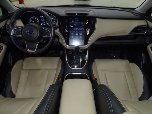 Used 2023 Subaru Outback Limited image 30