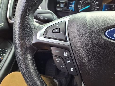 Certified 2024 Ford Edge SEL w/ Convenience Package AWD/4WD image 18
