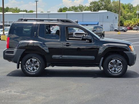 Used 2015 Nissan Xterra PRO-4X AWD/4WD image 4