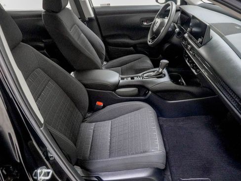 Used 2024 Honda HR-V LX image 26