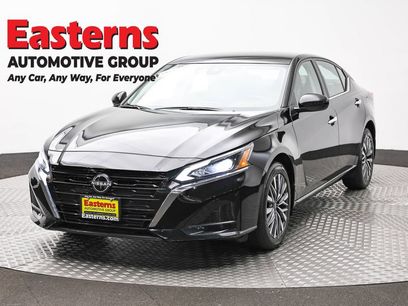 Used 2023 Nissan Altima 2.5 SV