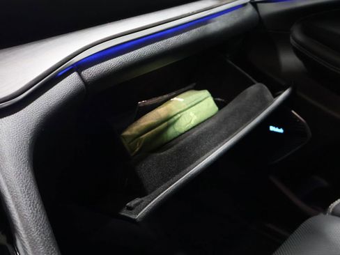 Used 2022 Jeep Grand Cherokee Overland w/ Luxury Tech Group IV image 30