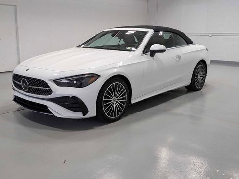 Certified 2026 Mercedes-Benz CLE 450 4MATIC Cabriolet image 2