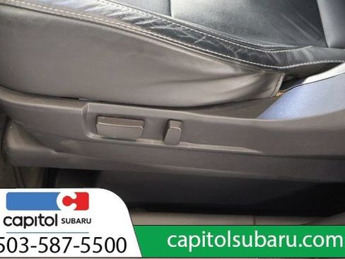 Used 2019 Mitsubishi Outlander SEL AWD/4WD image 15