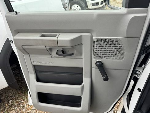 Used 2019 Ford E-350 and Econoline 350 Super Duty w/ Shuttle Bus Prep Package image 19