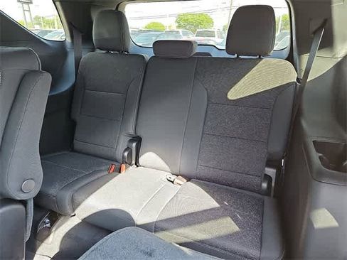 New 2025 Chevrolet Traverse LT w/ Enhanced Driving Package image 22