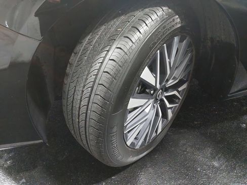 Used 2024 Nissan Altima 2.5 SV image 31