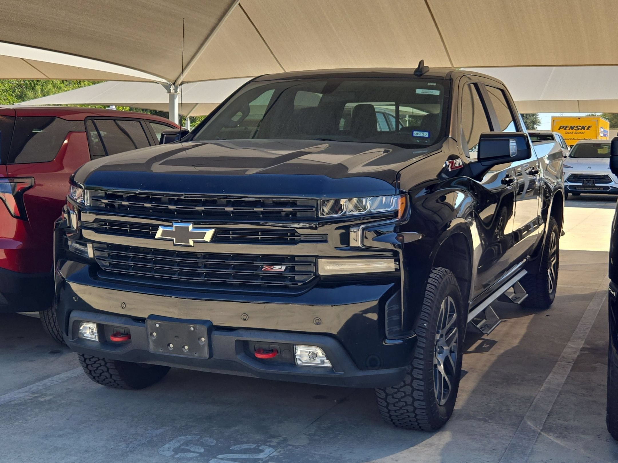 Used 2020 Chevrolet Silverado 1500 LT Trail Boss AWD/4WD image 3