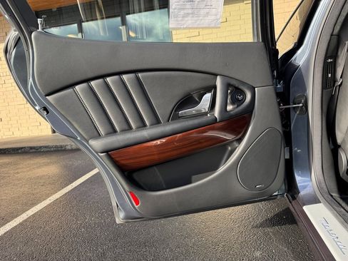 Used 2005 Maserati Quattroporte image 49