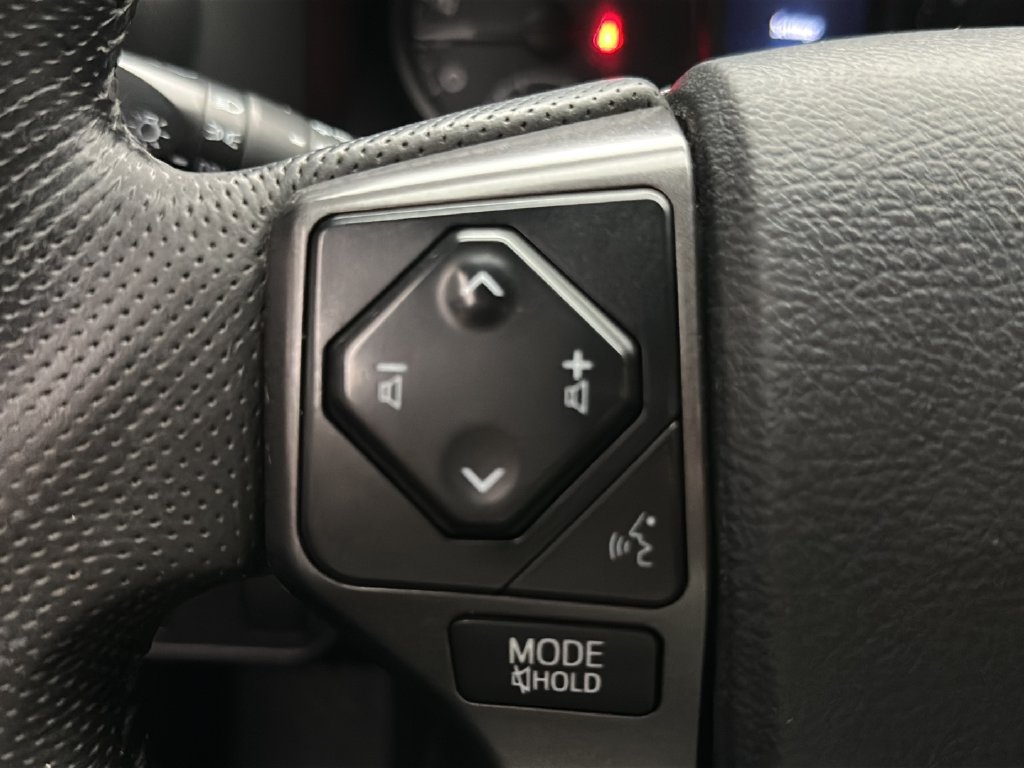 Used 2016 Toyota Tacoma TRD Sport w/ Towing Package RWD image 23