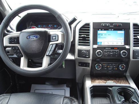 Used 2018 Ford F250 Lariat AWD/4WD image 23