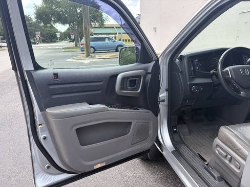 Used 2014 Honda Ridgeline RTL image 44