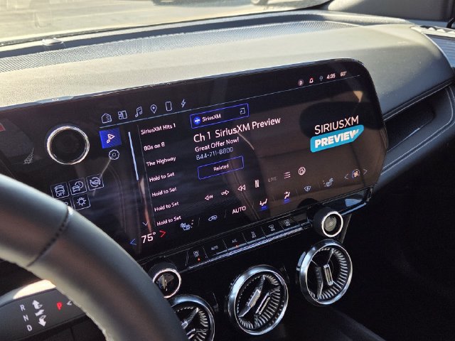 Used 2024 Chevrolet Blazer EV LT AWD/4WD image 30