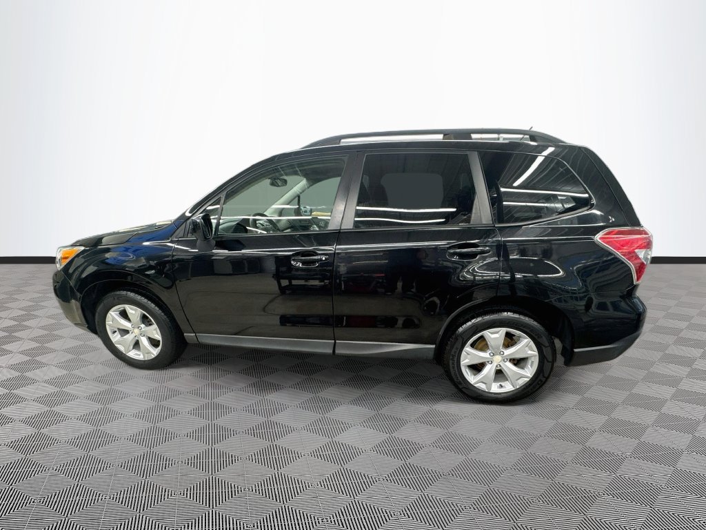 Used 2014 Subaru Forester 2.5i Premium w/ All-Weather Package AWD/4WD image 38