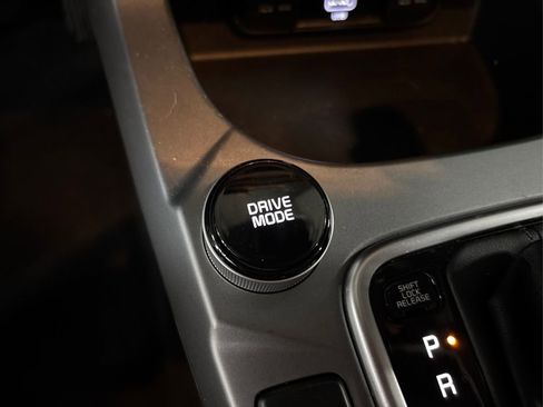 Used 2023 Kia Seltos LX image 29