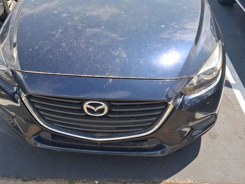 Used 2017 MAZDA MAZDA3 Sport FWD image 6