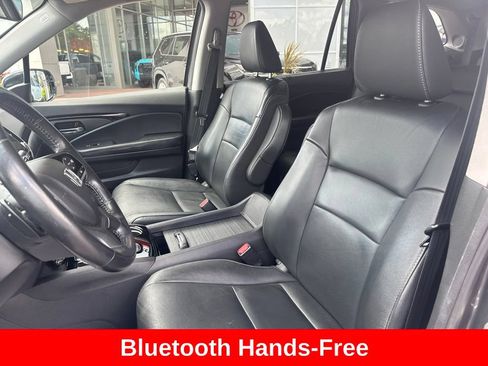 Used 2019 Honda Pilot Touring image 11