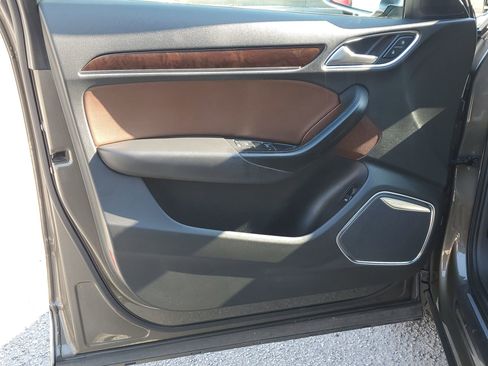 Used 2015 Audi Q3 2.0T Prestige image 21