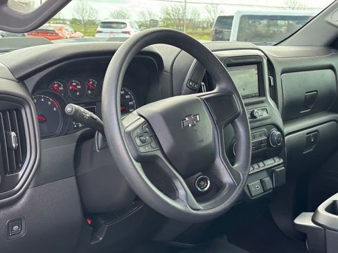 Used 2024 Chevrolet Silverado 1500 Custom Trail Boss image 8