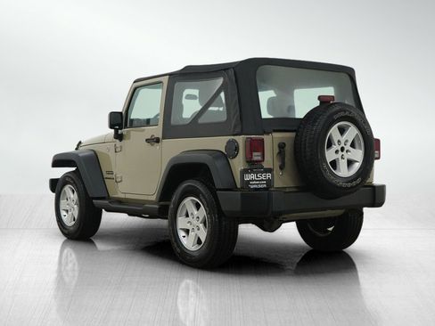Used 2017 Jeep Wrangler Sport image 3